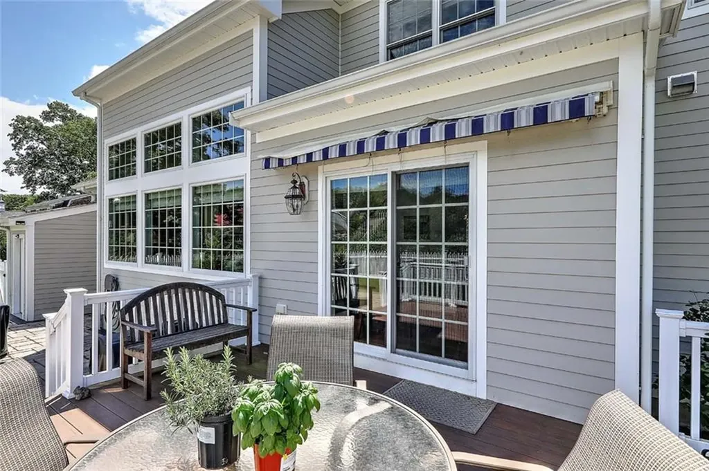 49 Walley Street Bristol RI 02809