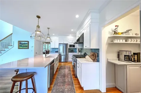 49 Walley Street Bristol RI 02809