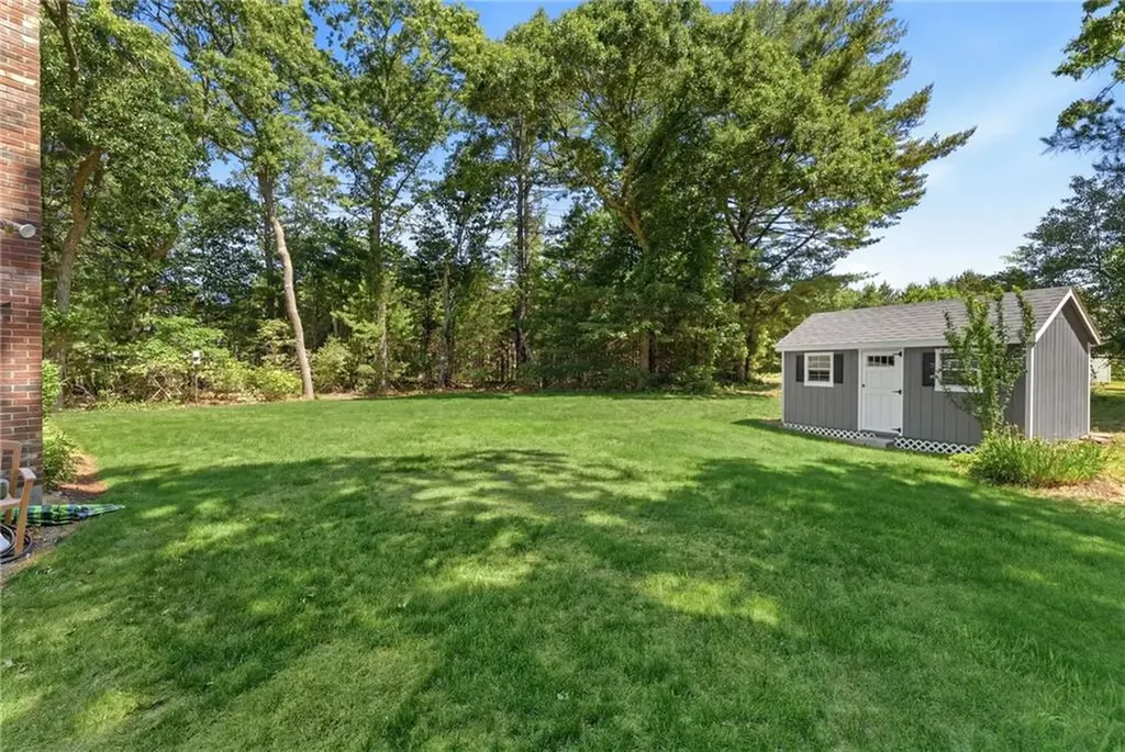 34 Crestwood Lane Charlestown RI 02813
