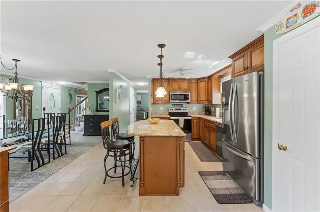 34 Crestwood Lane Charlestown RI 02813