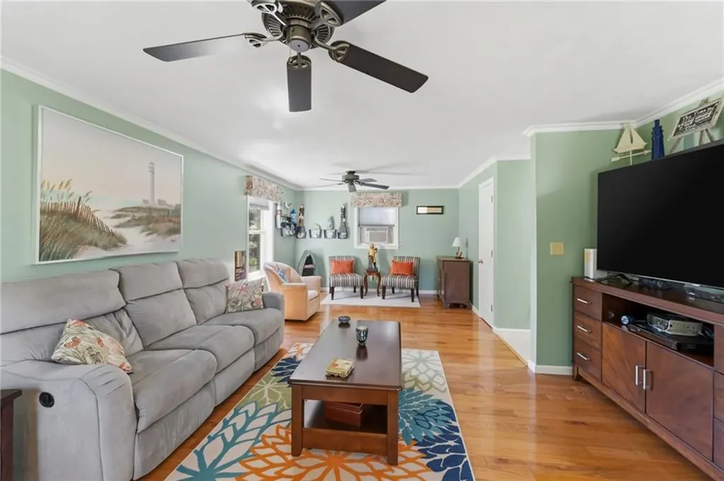 34 Crestwood Lane Charlestown RI 02813