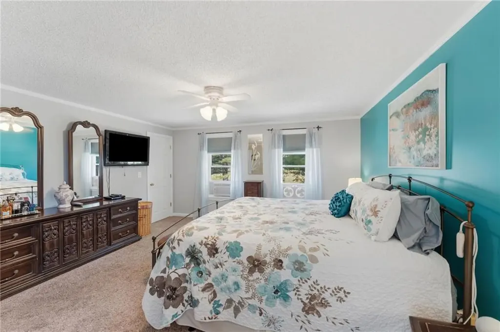 34 Crestwood Lane Charlestown RI 02813