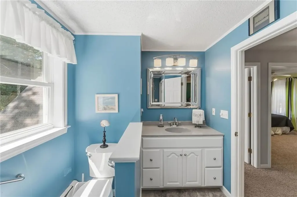 34 Crestwood Lane Charlestown RI 02813