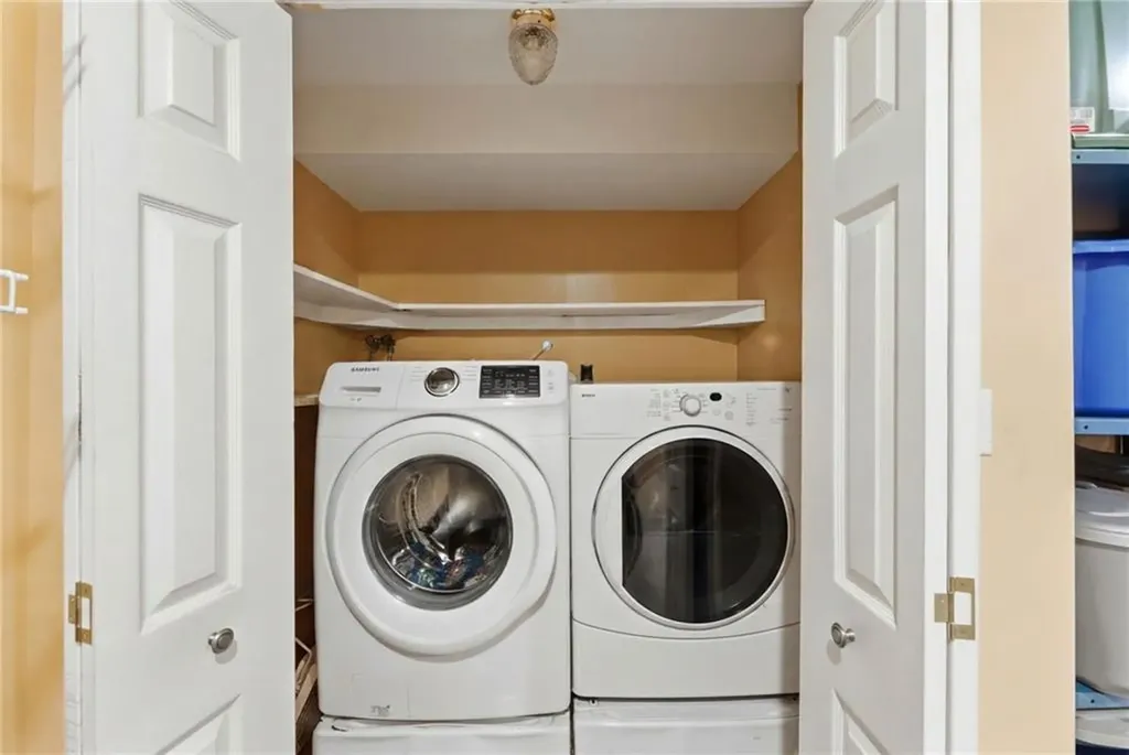 34 Crestwood Lane Charlestown RI 02813