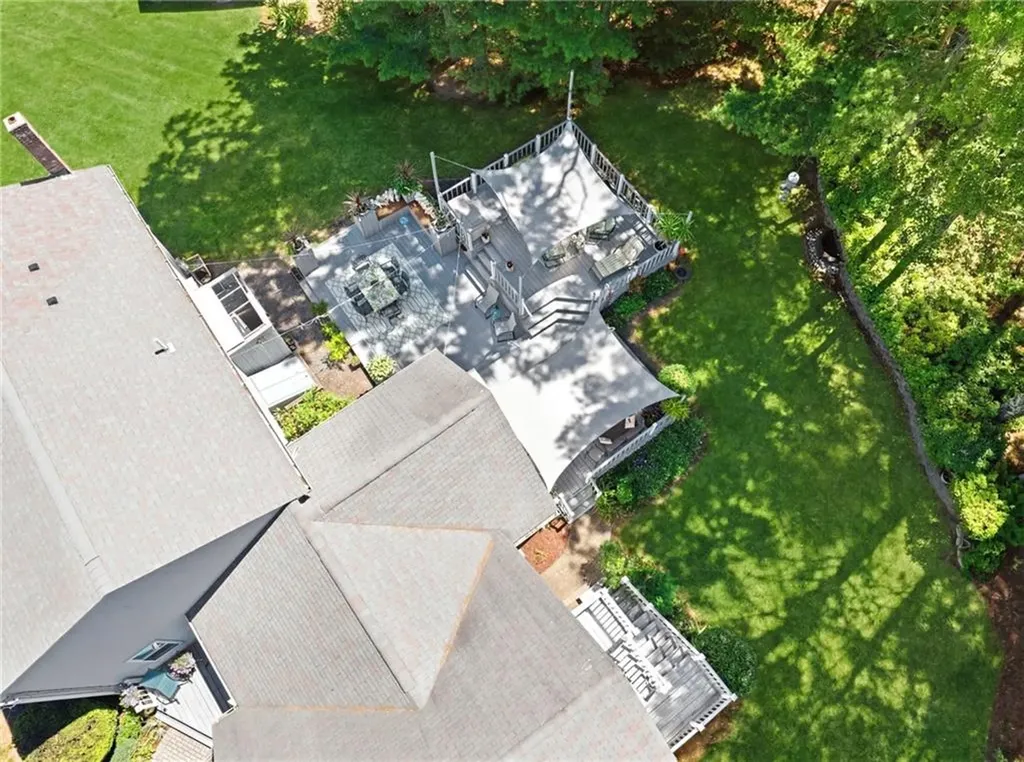 34 Crestwood Lane Charlestown RI 02813