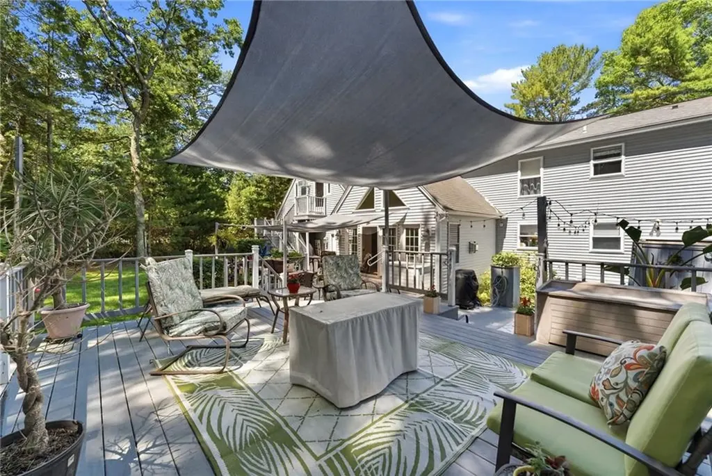 34 Crestwood Lane Charlestown RI 02813