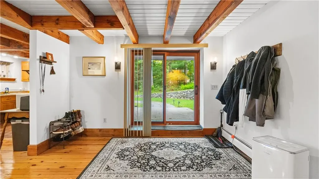 285 Jacob Street Seekonk MA 02771