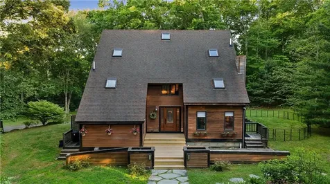 285 Jacob Street Seekonk MA 02771