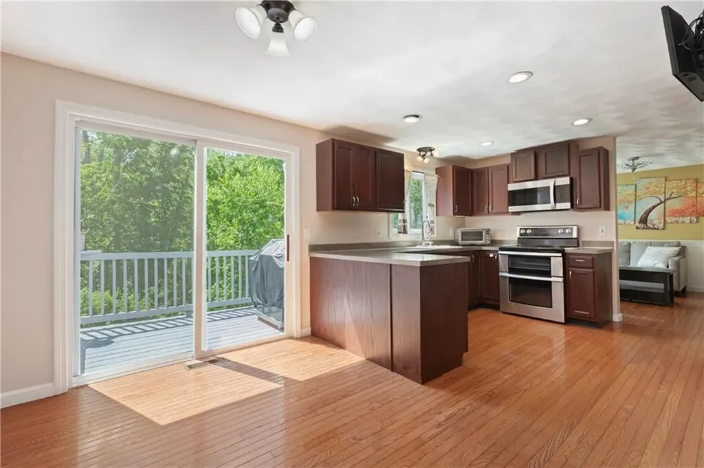 210 Morris Street Cumberland RI 02864