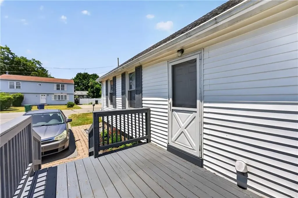 50 Lloyd Avenue Warwick RI 02889