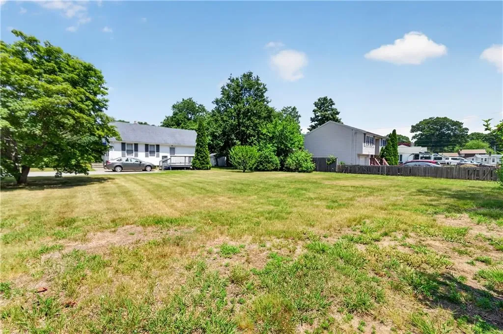 50 Lloyd Avenue Warwick RI 02889