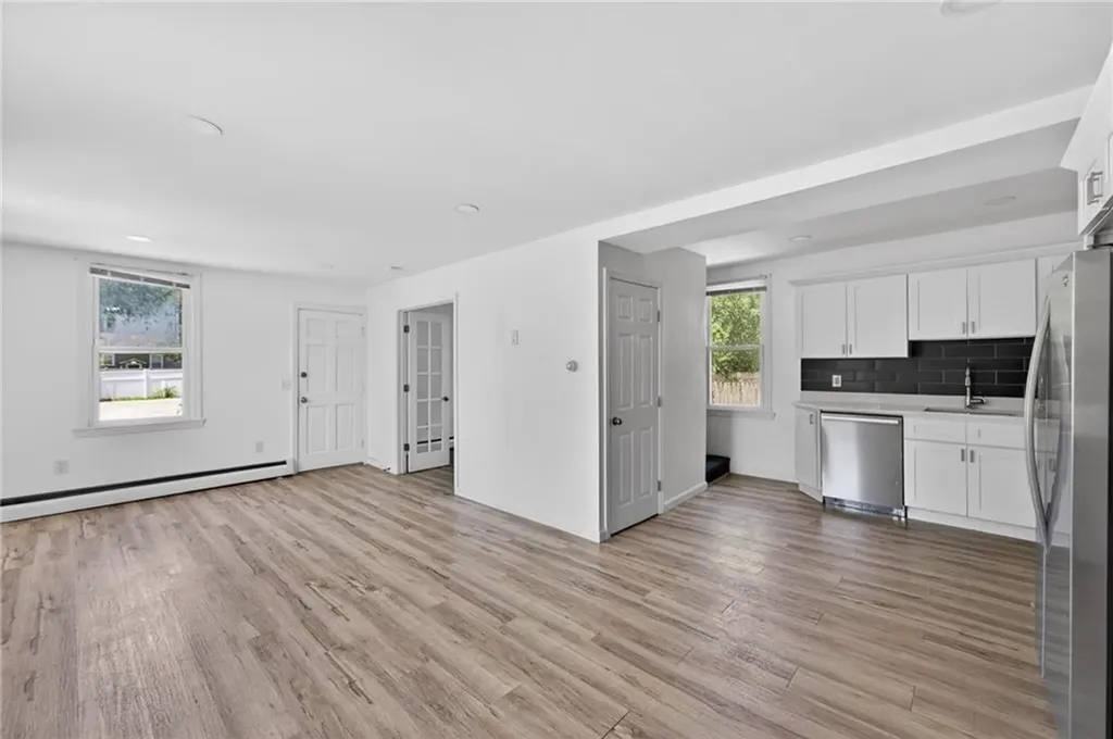 50 Lloyd Avenue Warwick RI 02889
