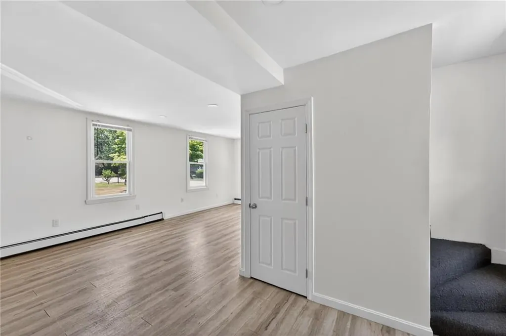 50 Lloyd Avenue Warwick RI 02889