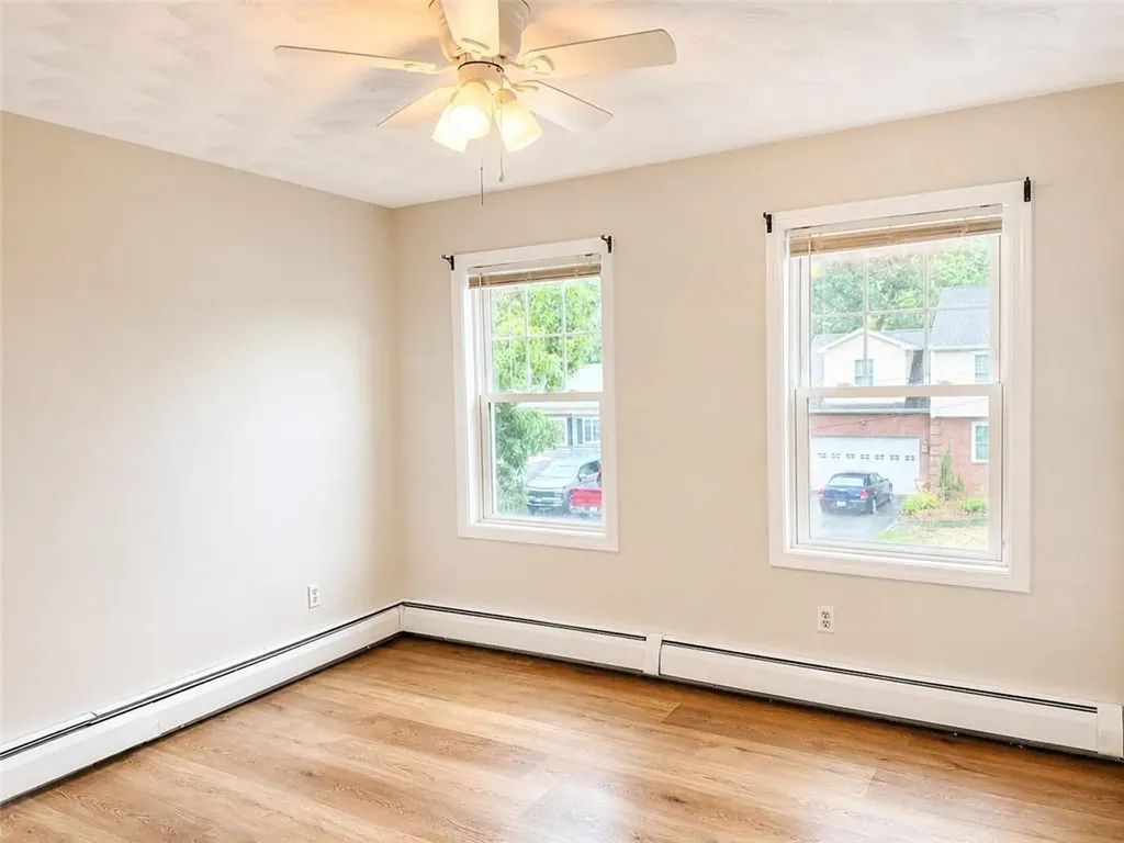 182 Gorham Avenue Warwick RI 02886