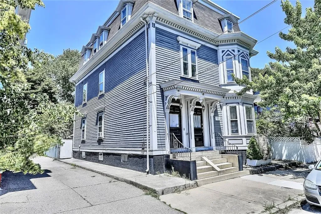 61 Chapin Avenue Providence RI 02909