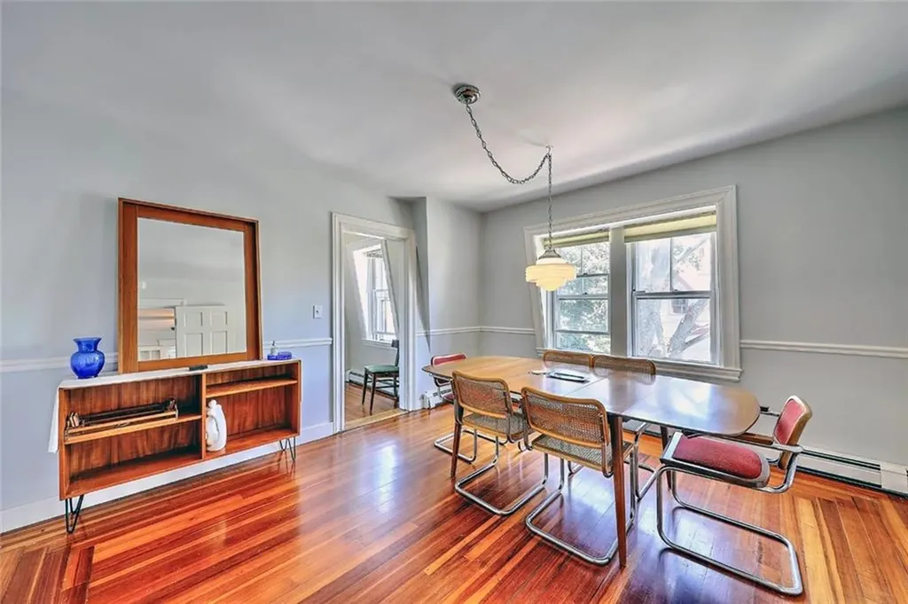 61 Chapin Avenue Providence RI 02909