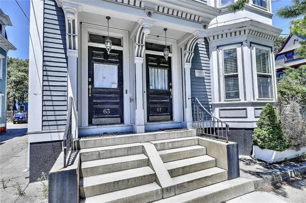 61 Chapin Avenue Providence RI 02909