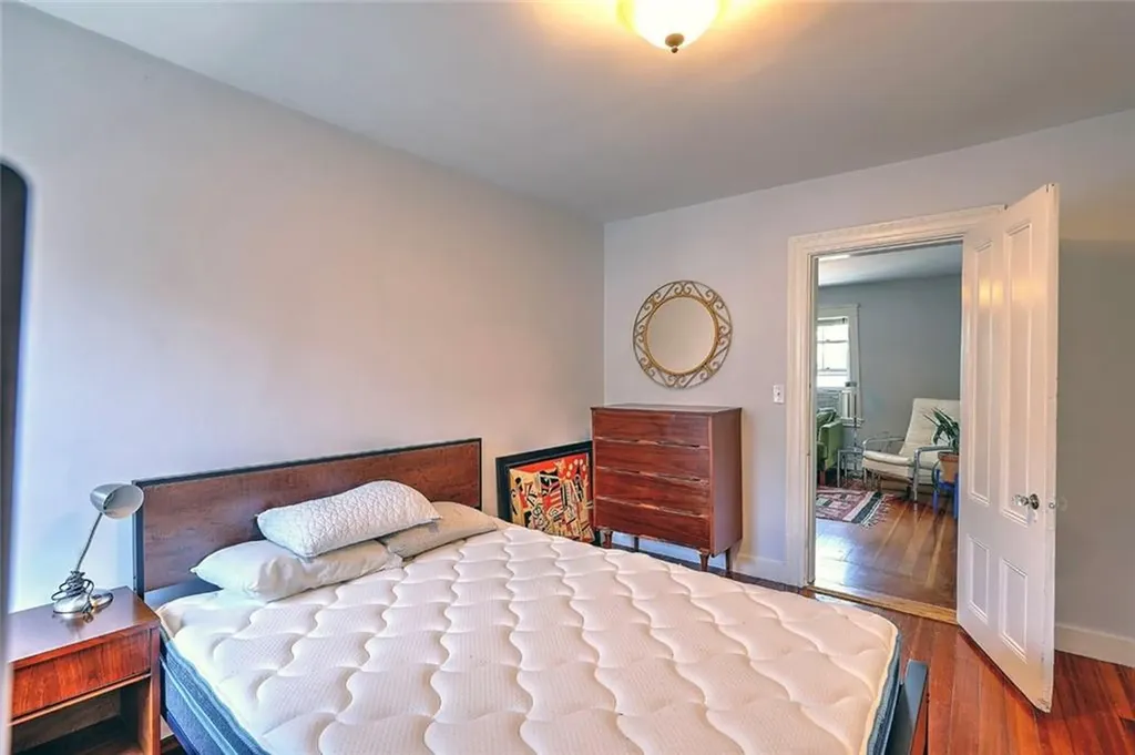 61 Chapin Avenue Providence RI 02909
