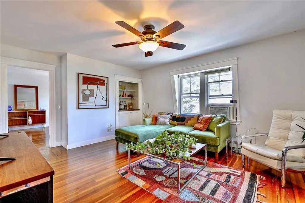 61 Chapin Avenue Providence RI 02909