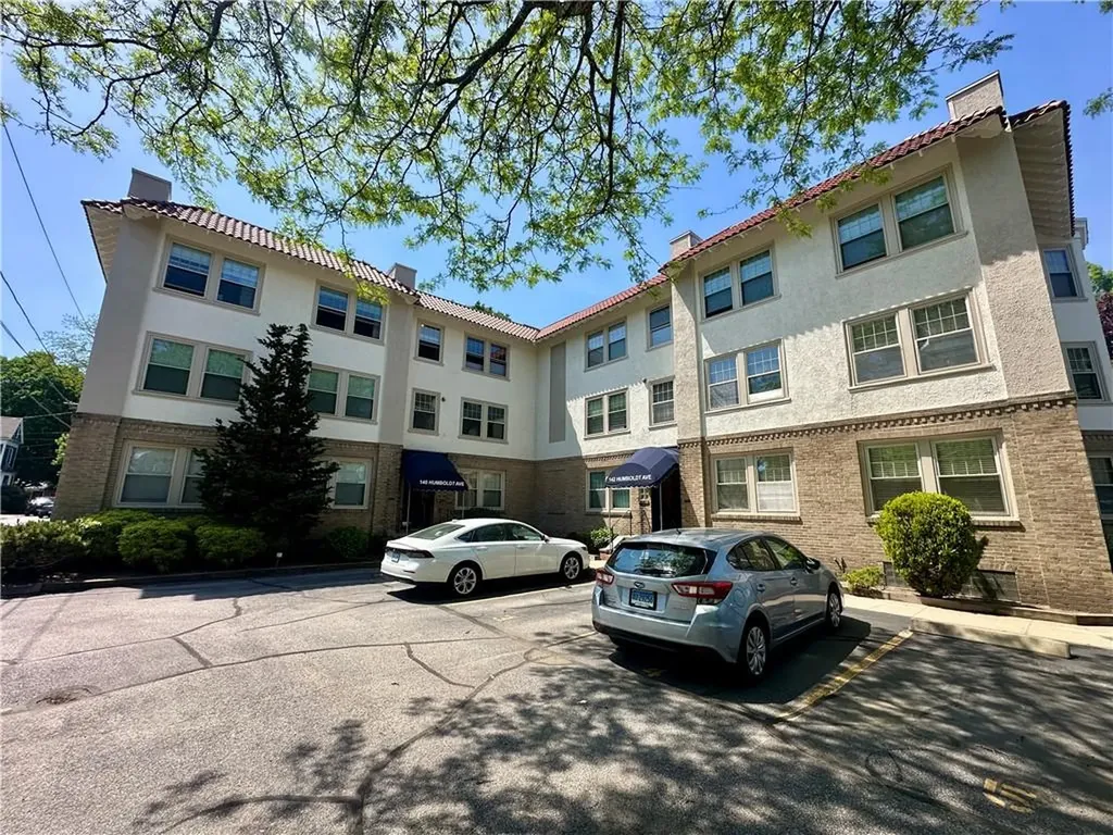 140 Humboldt Avenue Providence RI 02906