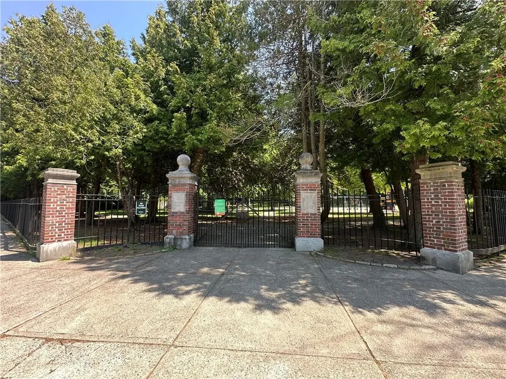 140 Humboldt Avenue Providence RI 02906