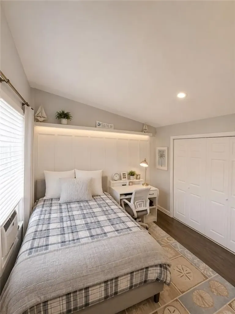 45 Hammond Street Newport RI 02840