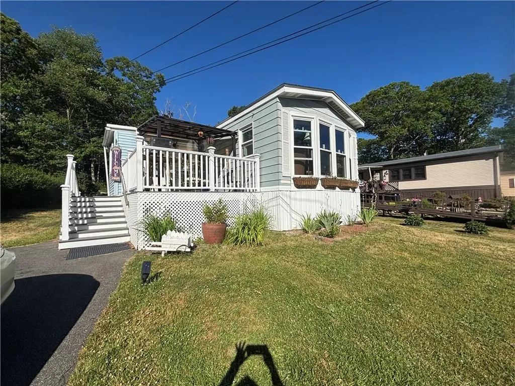301 F13 Bulgarmarsh Road Tiverton RI 02878