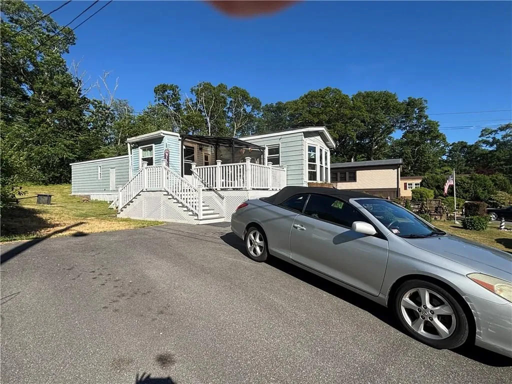 301 F13 Bulgarmarsh Road Tiverton RI 02878