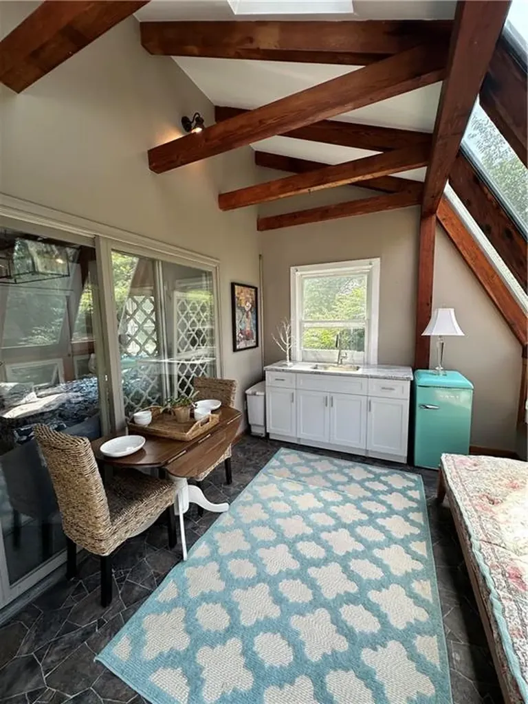 41 Woodland Drive Portsmouth RI 02871