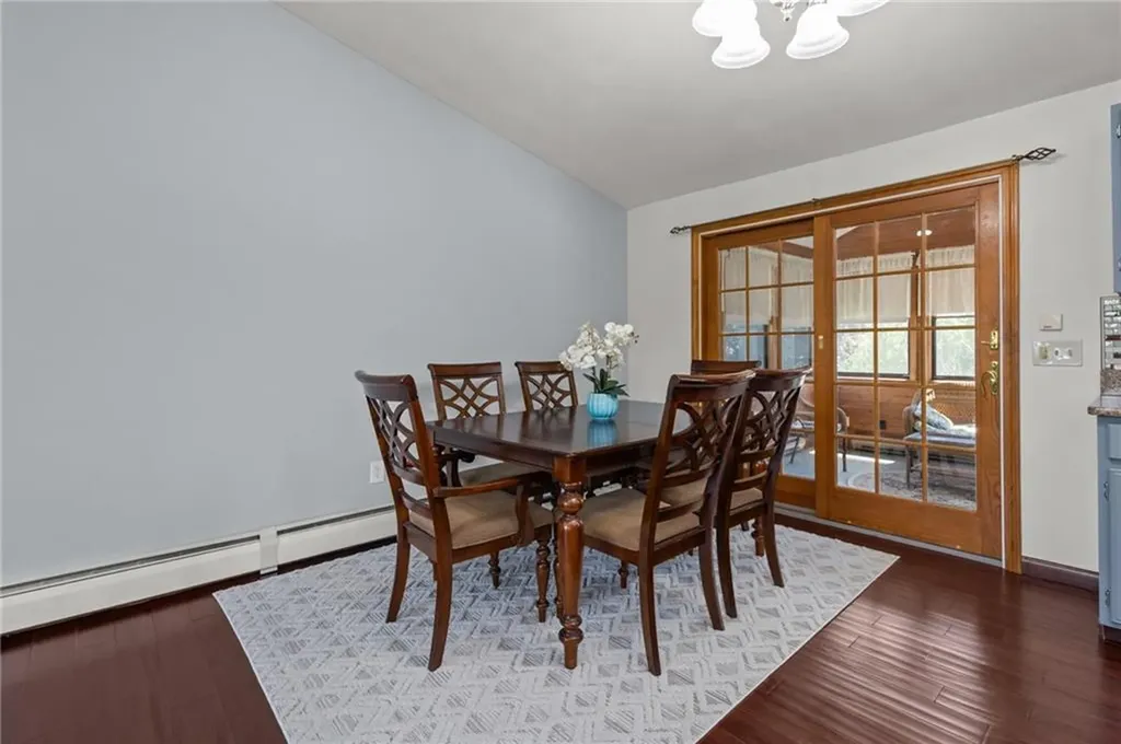 2 Dogwood Drive Cranston RI 02921