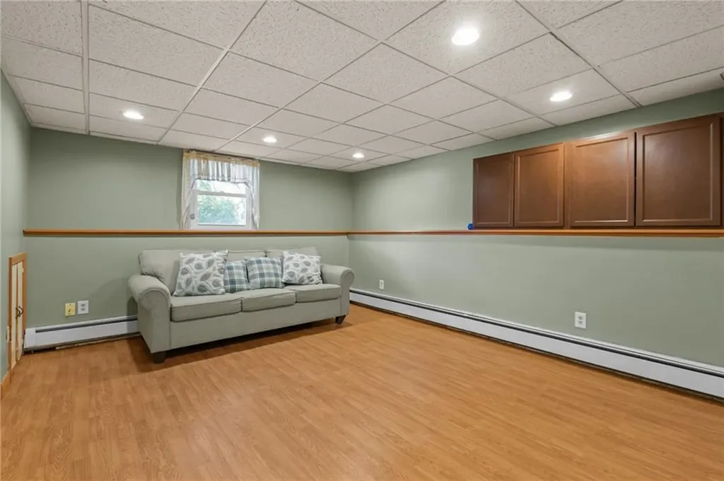 2 Dogwood Drive Cranston RI 02921