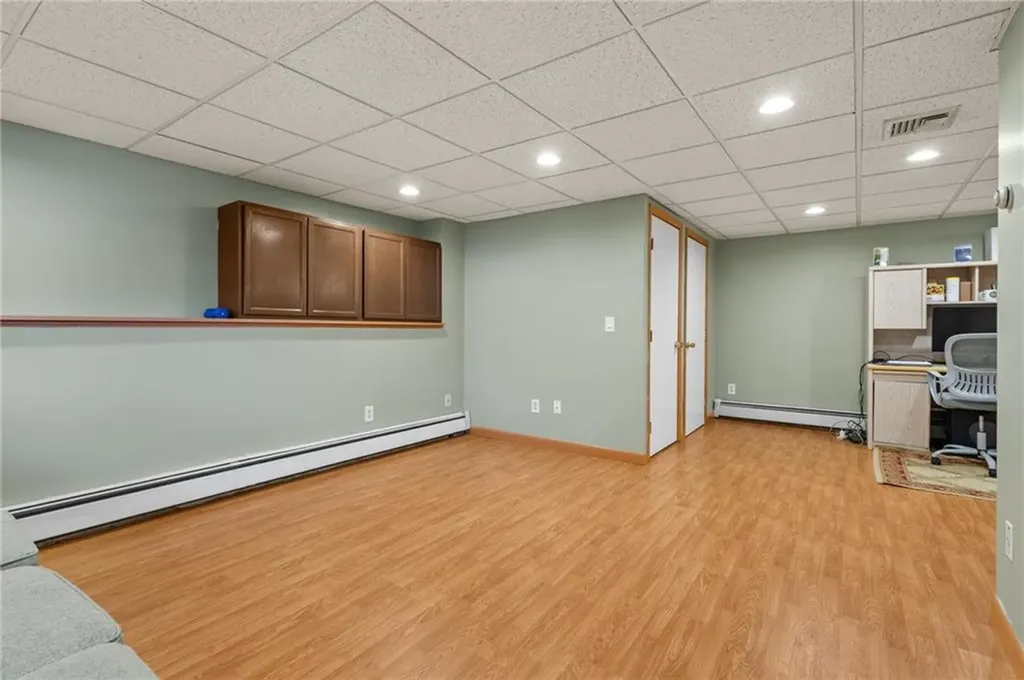 2 Dogwood Drive Cranston RI 02921