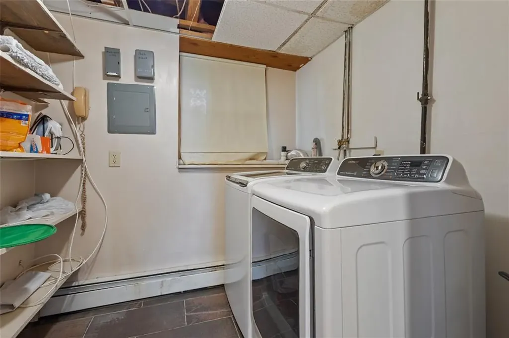 2 Dogwood Drive Cranston RI 02921
