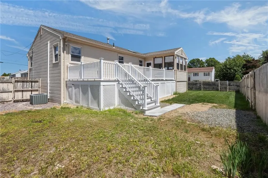2 Dogwood Drive Cranston RI 02921