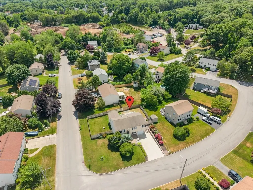 2 Dogwood Drive Cranston RI 02921