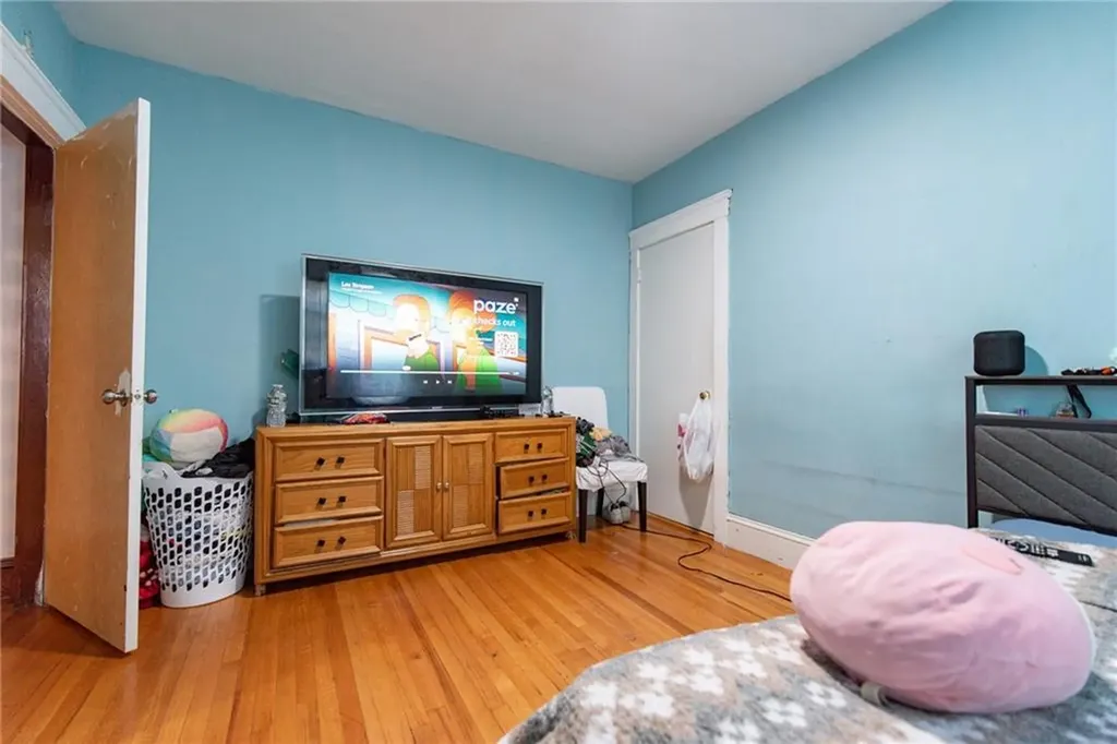 107 Home Avenue Providence RI 02908