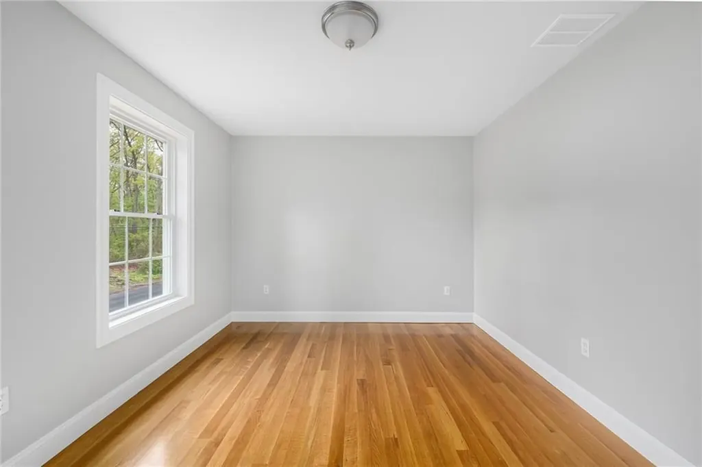 299 Palmer Avenue Warwick RI 02889