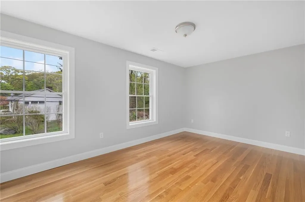 299 Palmer Avenue Warwick RI 02889