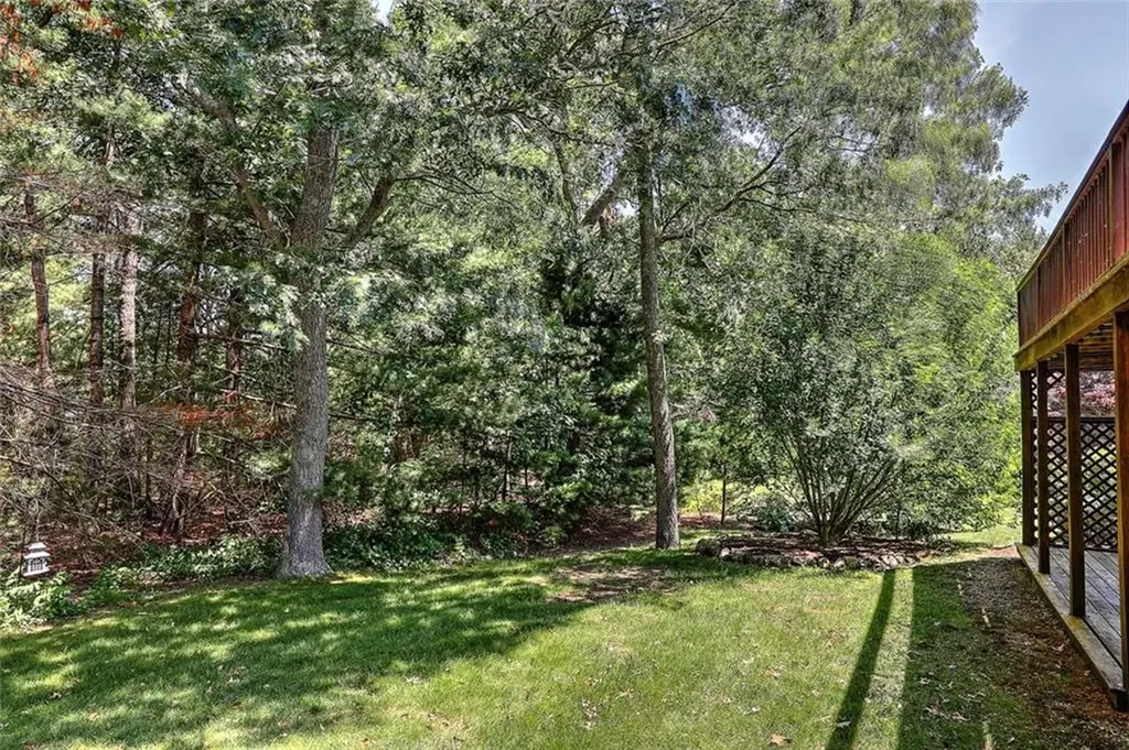 101 Cardinal Drive North Kingstown RI 02852
