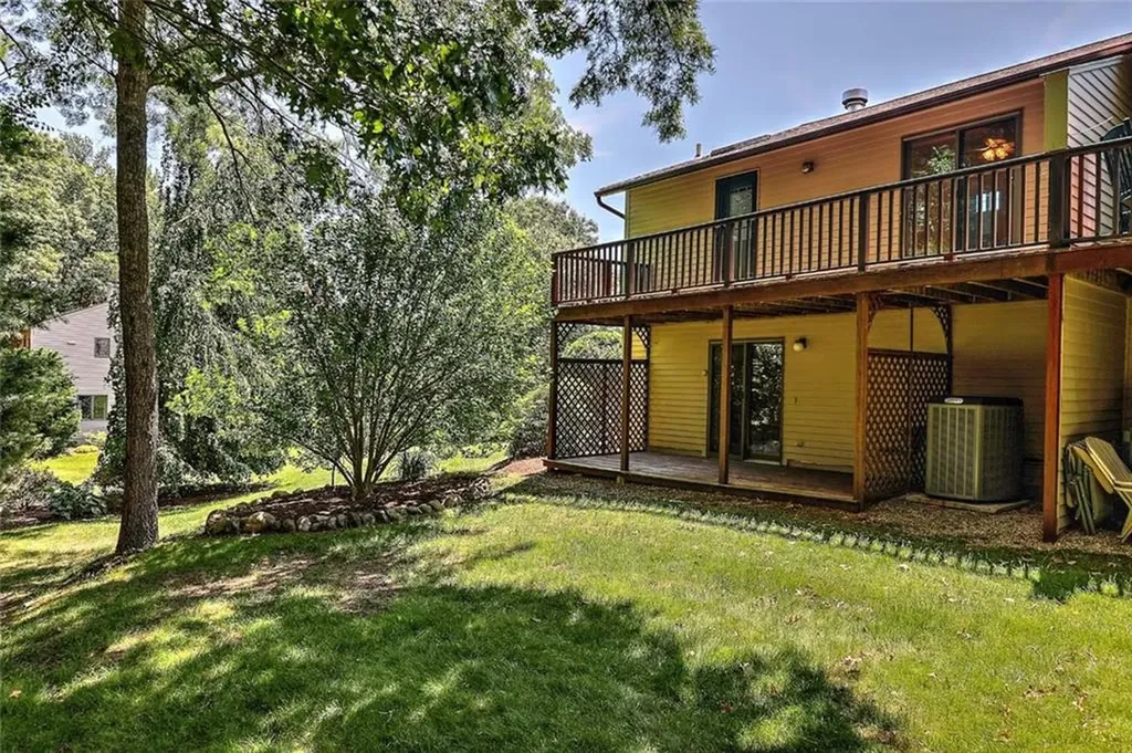 101 Cardinal Drive North Kingstown RI 02852