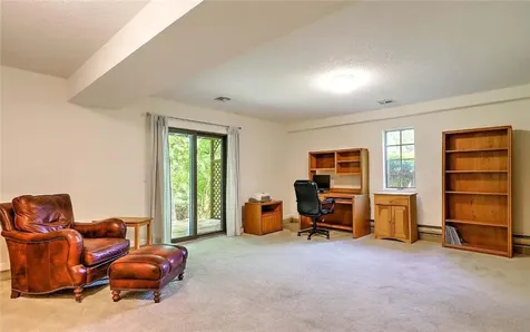 101 Cardinal Drive North Kingstown RI 02852