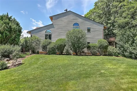 101 Cardinal Drive North Kingstown RI 02852