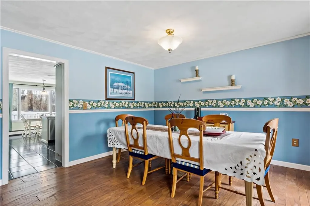 32 Starr Drive W Narragansett RI 02882