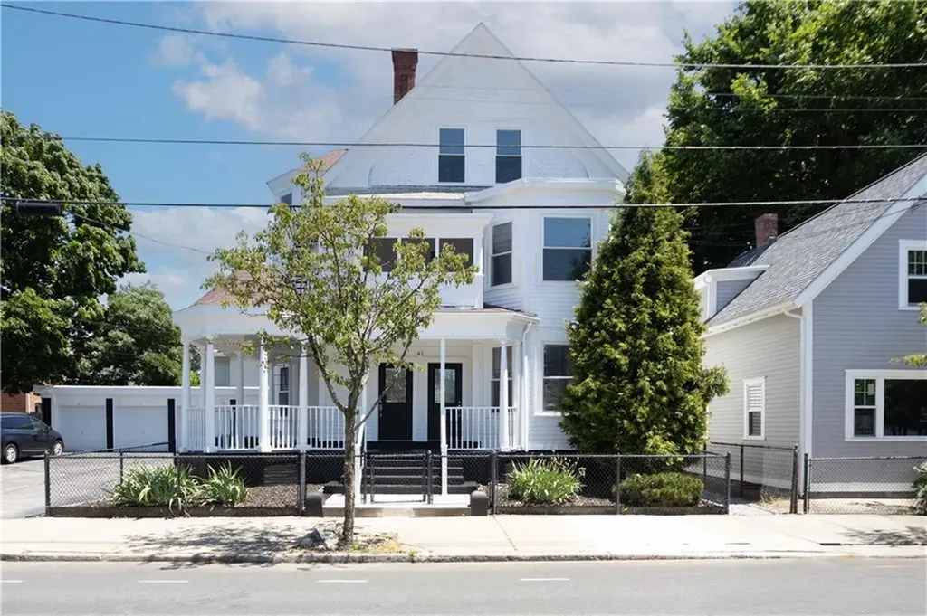 41 Almy Street Providence RI 02909