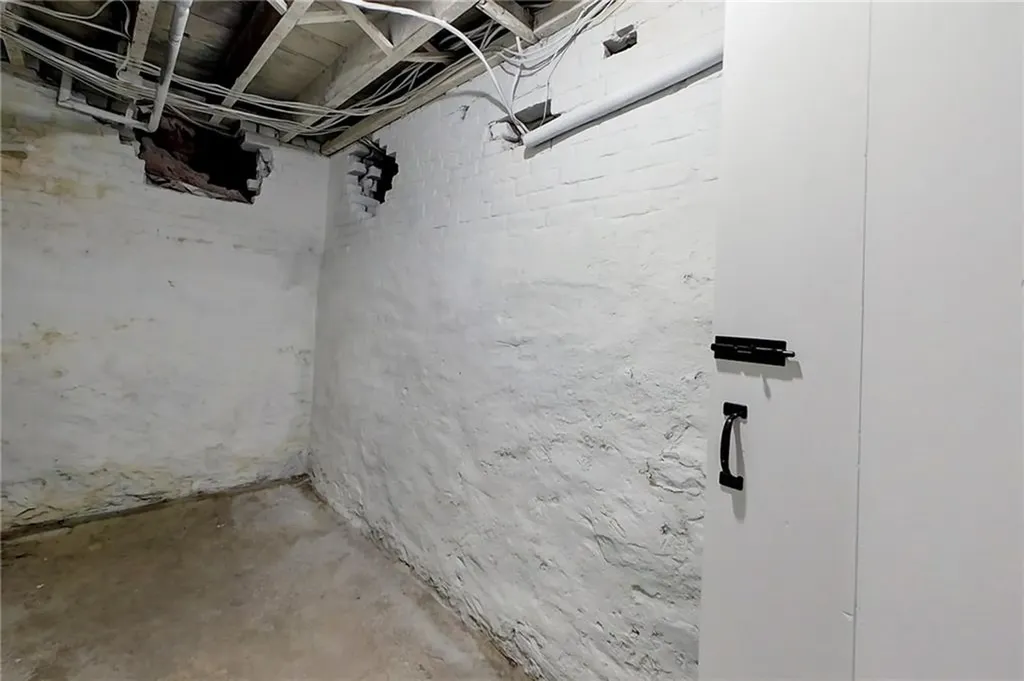41 Almy Street Providence RI 02909
