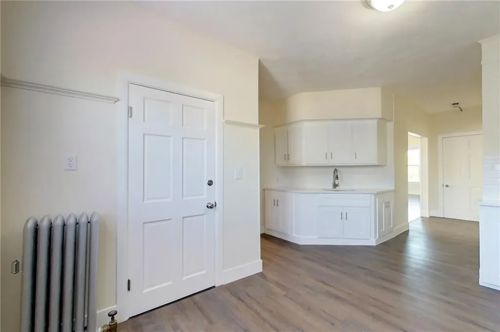 41 Almy Street Providence RI 02909