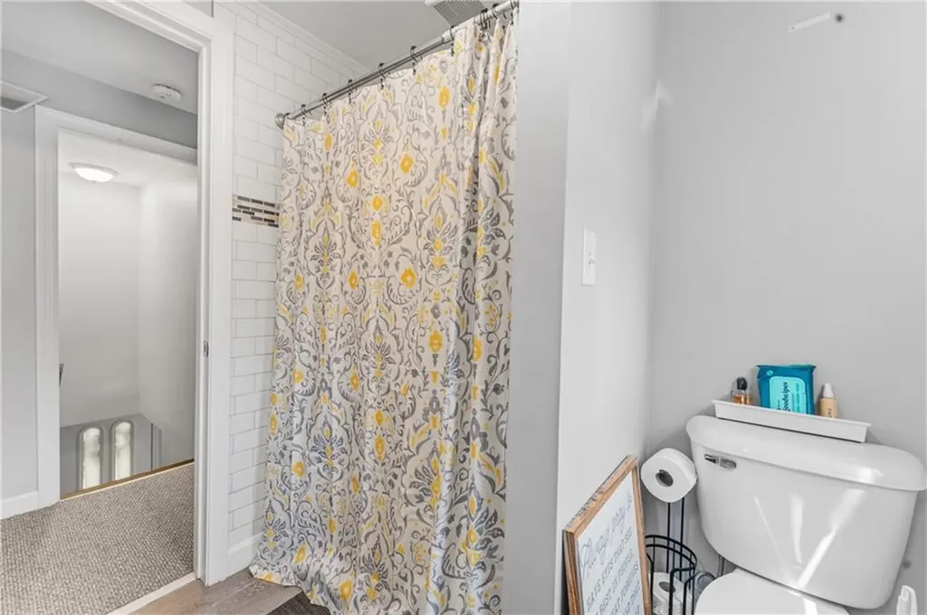 21 Bailey Street East Providence RI 02916