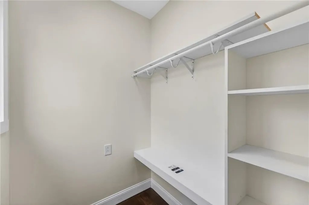 25 Fairview Street Providence RI 02908