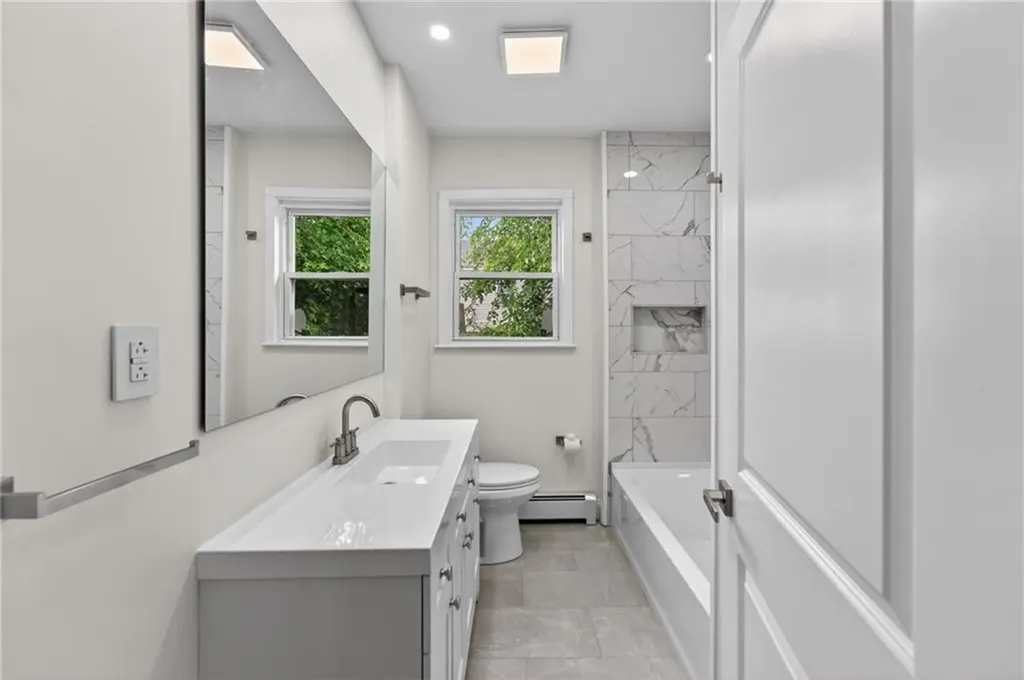 25 Fairview Street Providence RI 02908