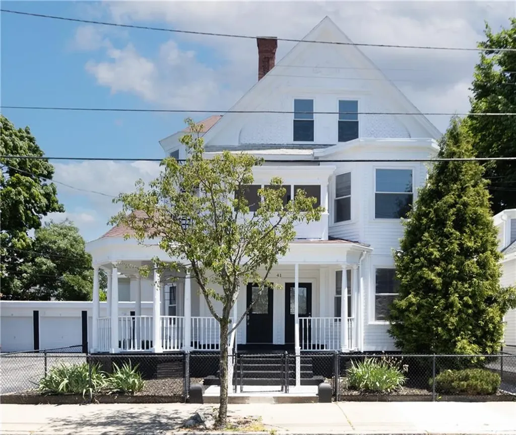 41 Almy Street Providence RI 02909